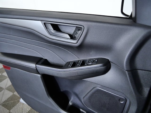 Certified 2025 Ford Escape Active AWD/4WD image 26