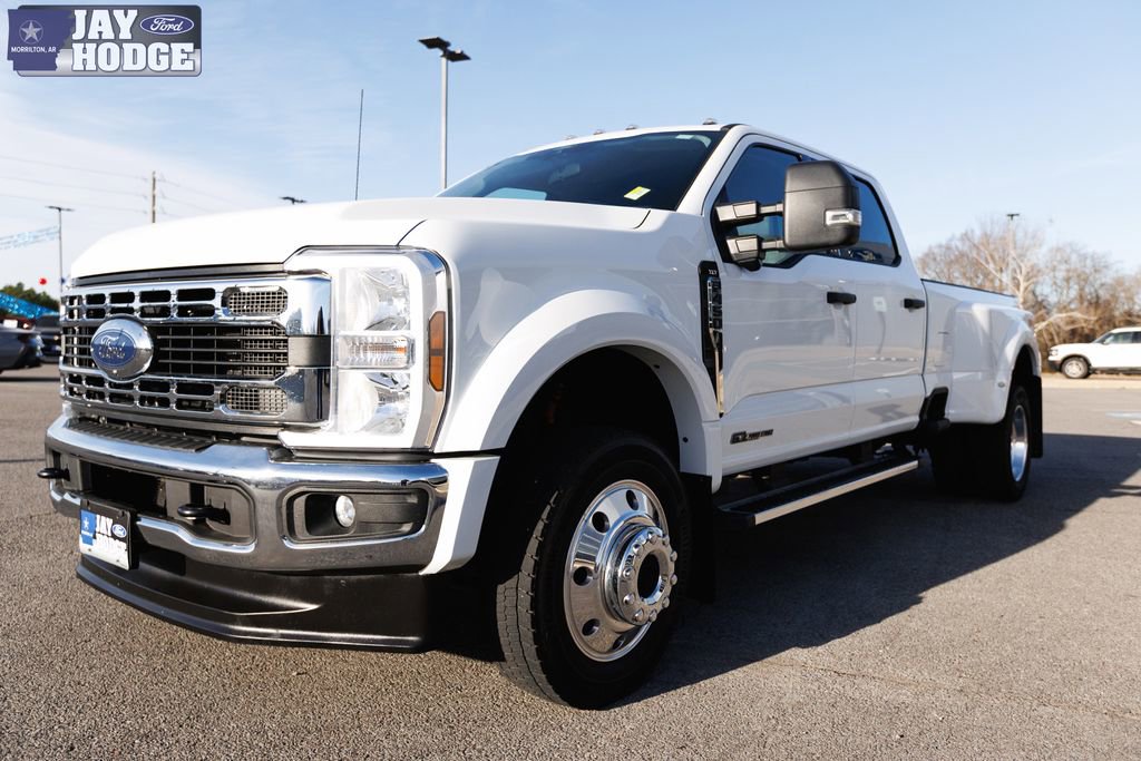 Certified 2025 Ford F450 XLT w/ 360-Degree Camera Package image 3