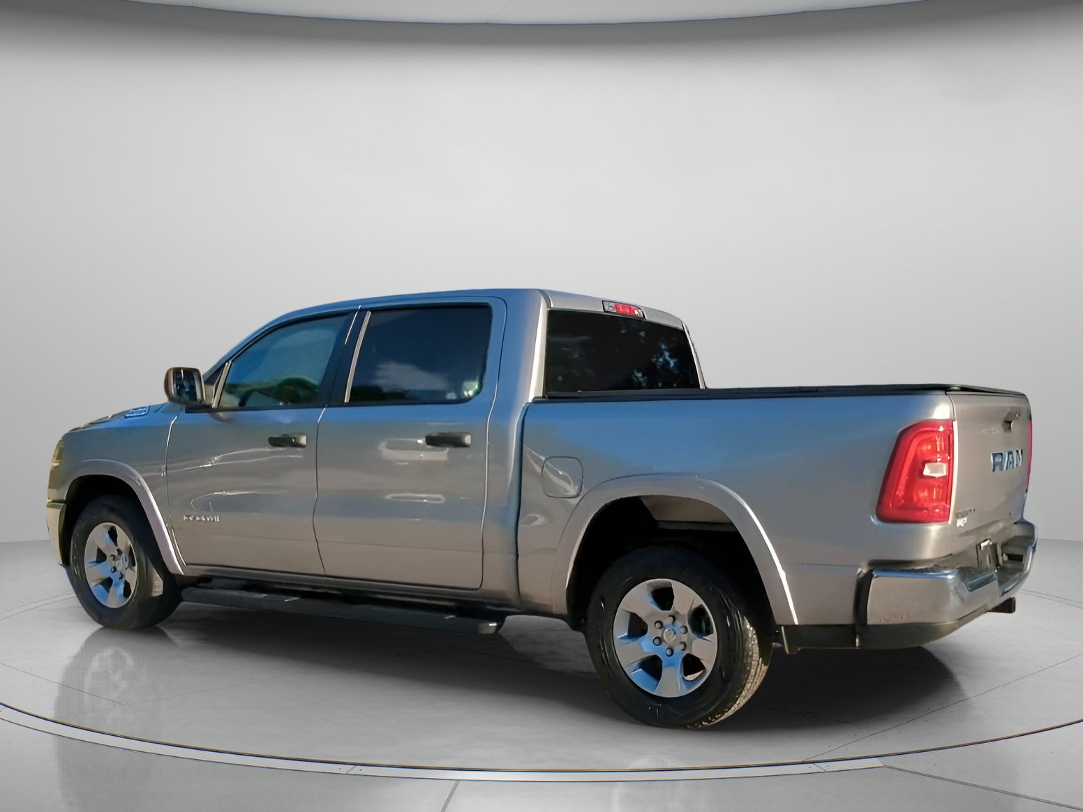 Used 2025 RAM 1500 Big Horn RWD image 19