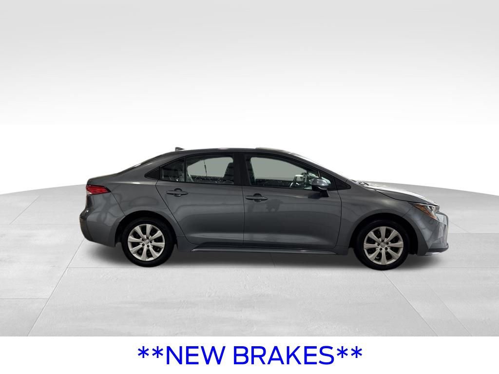 Used 2024 Toyota Corolla LE image 9