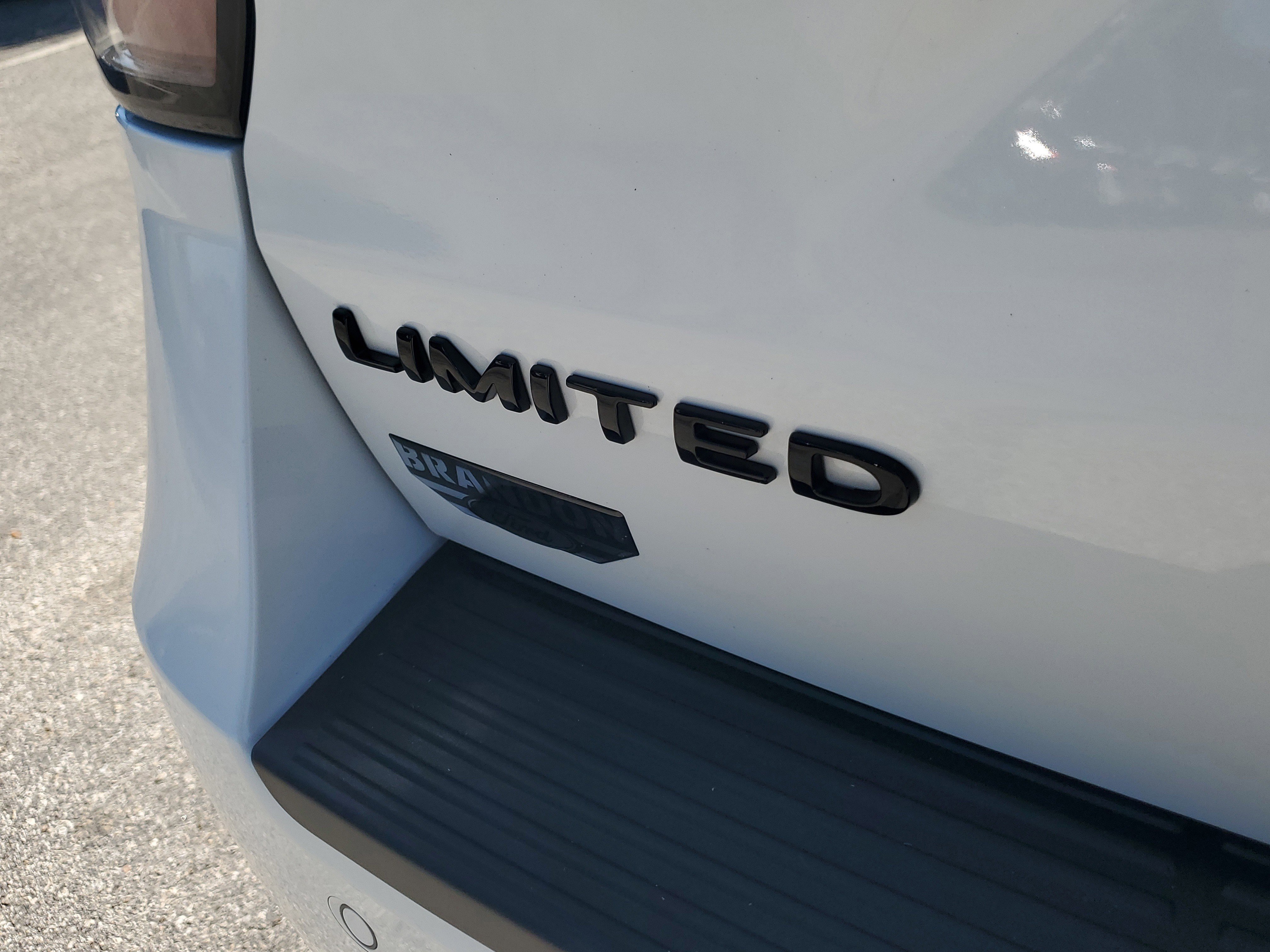 Certified 2021 Ford Expedition Limited image 9