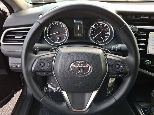 Used 2018 Toyota Camry SE image 18