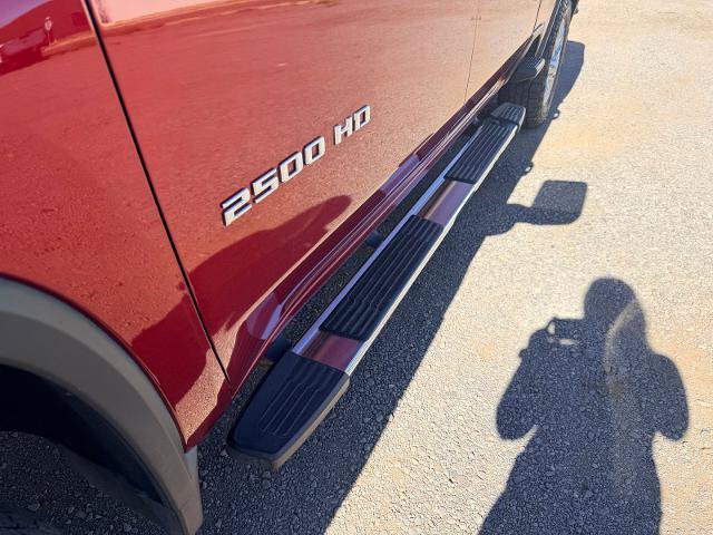 Used 2020 Chevrolet Silverado 2500 High Country w/ Z71 Off-Road Package AWD/4WD image 9