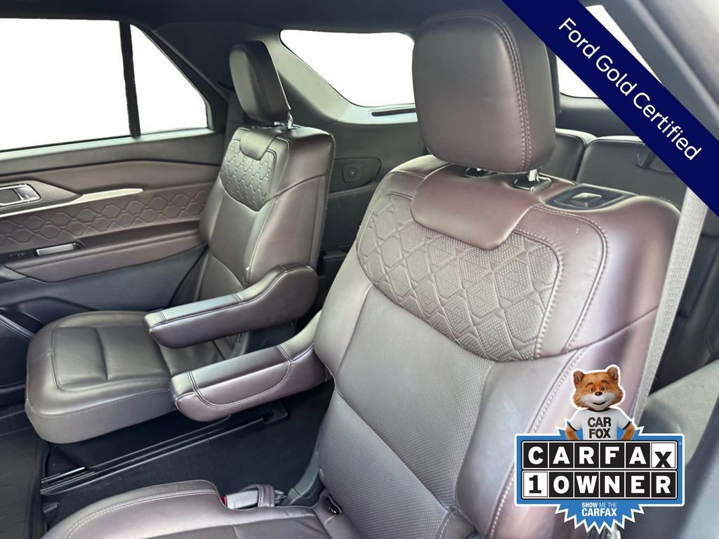 Certified 2025 Ford Explorer Platinum w/ LUX Leather Package AWD/4WD image 18