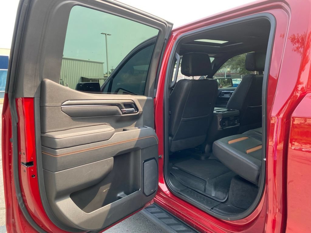 Used 2025 GMC Sierra 1500 AT4 w/ AT4 Premium Package AWD/4WD image 27