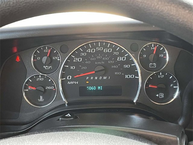 Used 2024 Chevrolet Express 2500 w/ Driver Convenience Package image 19