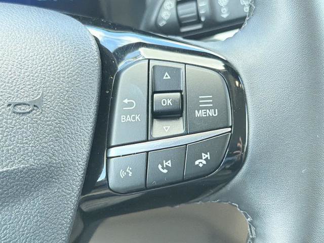 Certified 2022 Ford Escape Titanium FWD image 24