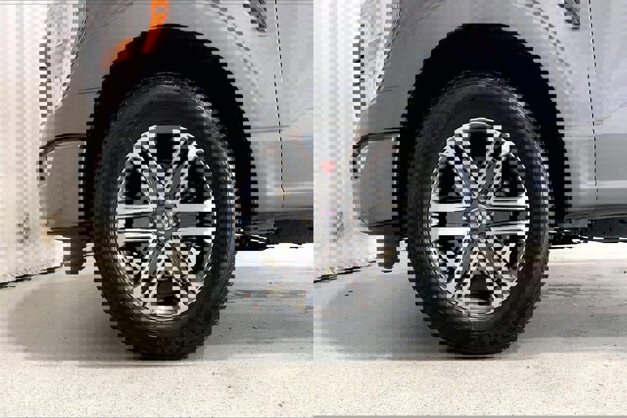 Certified 2022 Ford F150 XL w/ STX Appearance Package image 12