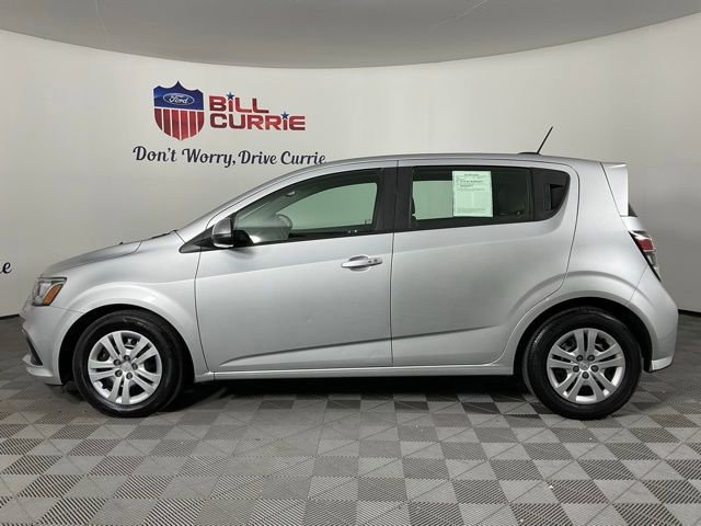 Used 2020 Chevrolet Sonic LT image 2