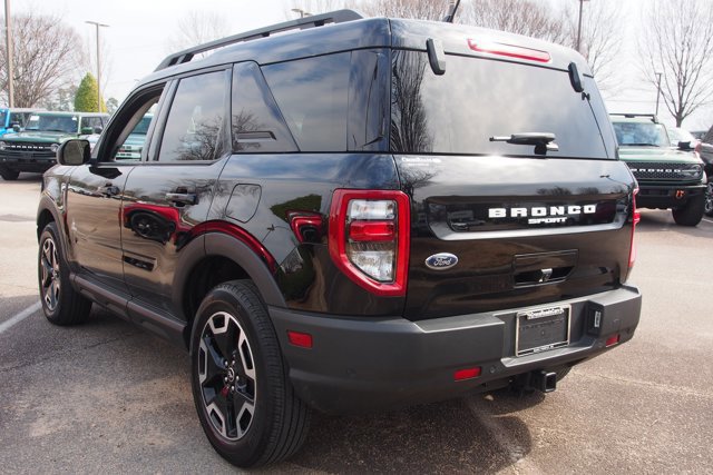 Certified 2022 Ford Bronco Sport Outer Banks w/ Tech Package image 3