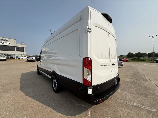 Certified 2023 Ford Transit 250 148 High Roof Extended RWD image 7