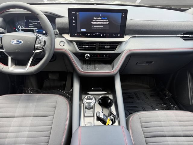 Certified 2025 Ford Explorer ST-Line w/ Premium Package RWD image 4