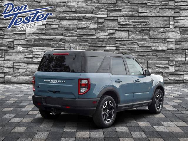 Certified 2022 Ford Bronco Sport Outer Banks w/ Tech Package AWD/4WD image 3