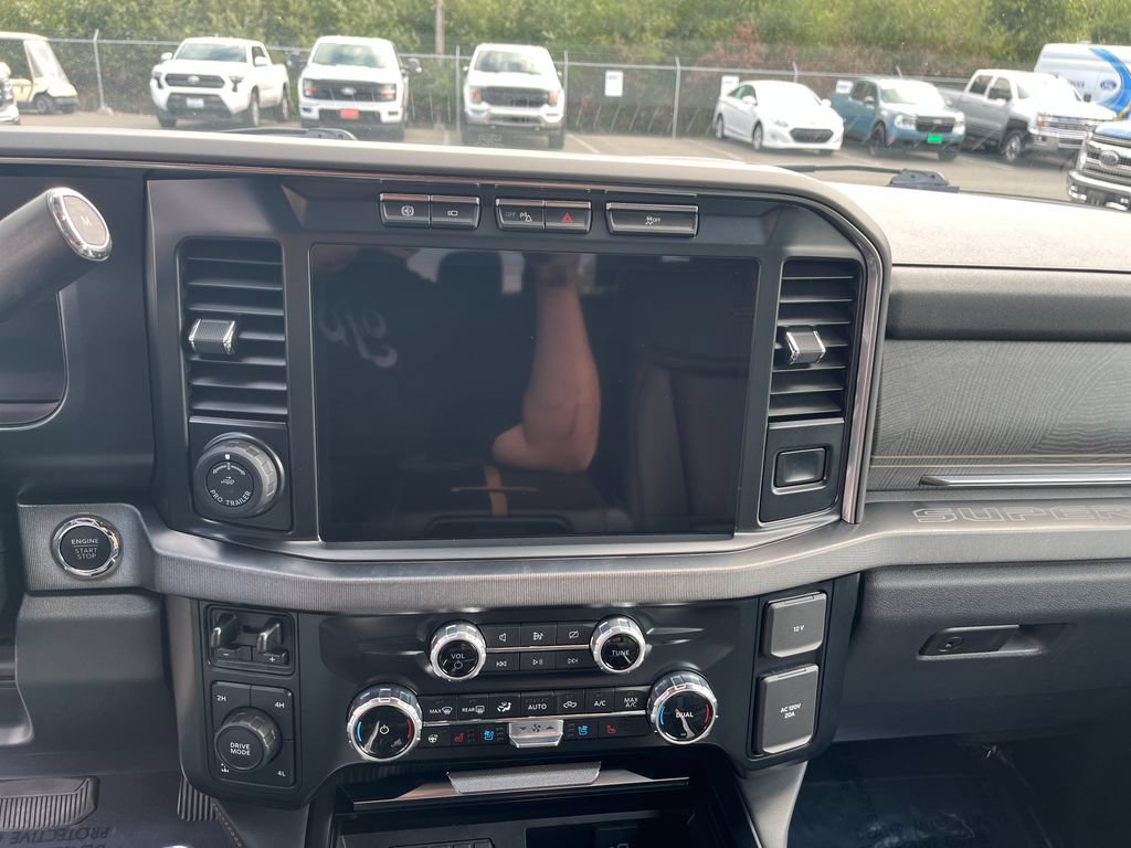 Certified 2023 Ford F350 Platinum AWD/4WD image 21