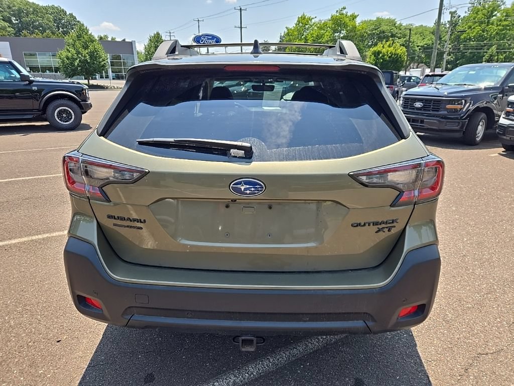 Used 2023 Subaru Outback Onyx Edition XT AWD/4WD image 6