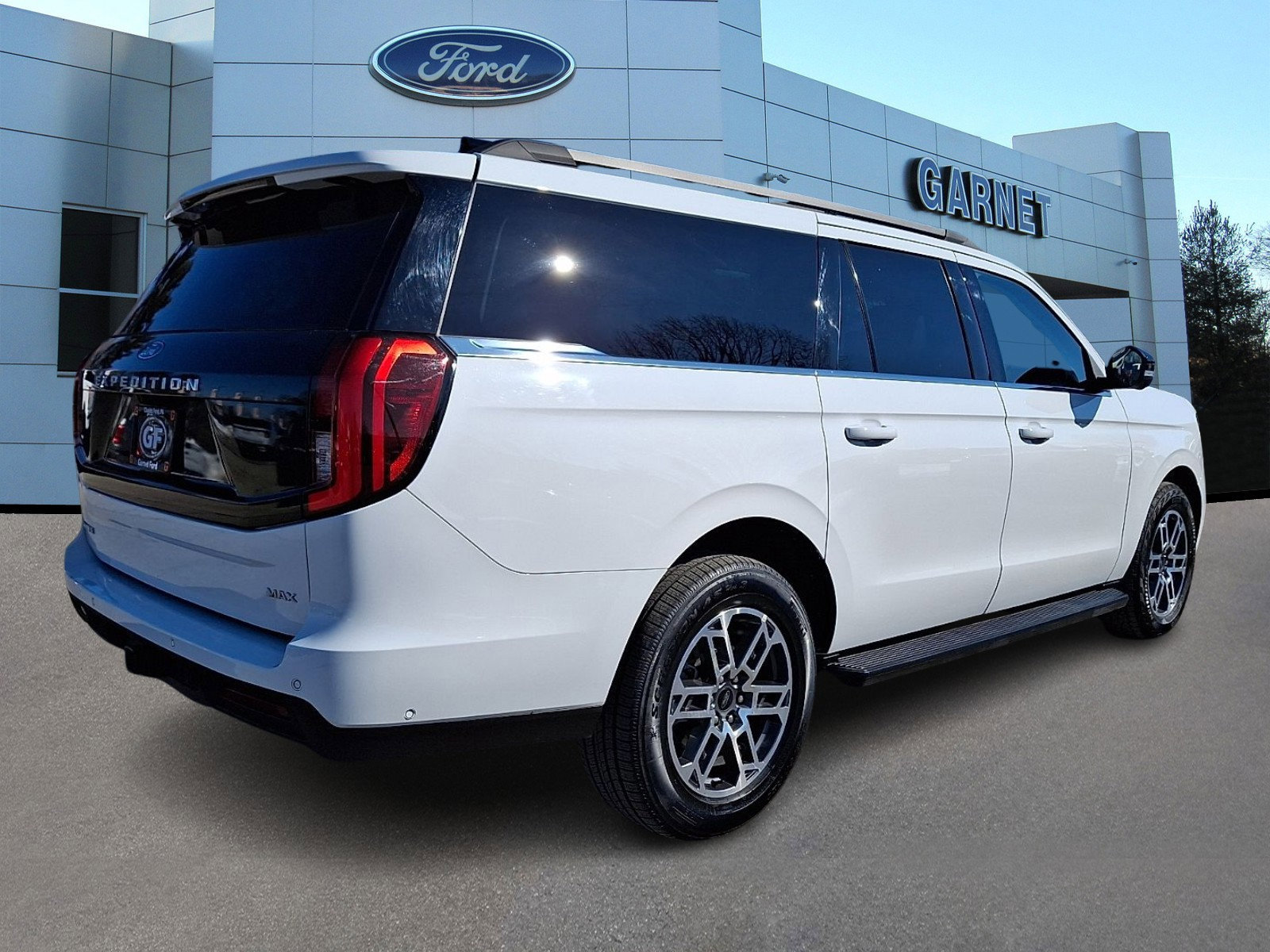 Certified 2025 Ford Expedition Max Active image 4