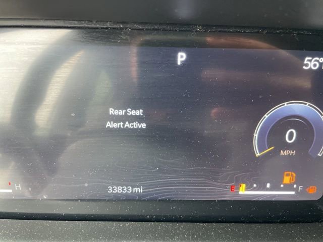 Used 2023 Jeep Grand Cherokee L Limited w/ Black Appearance Package image 13