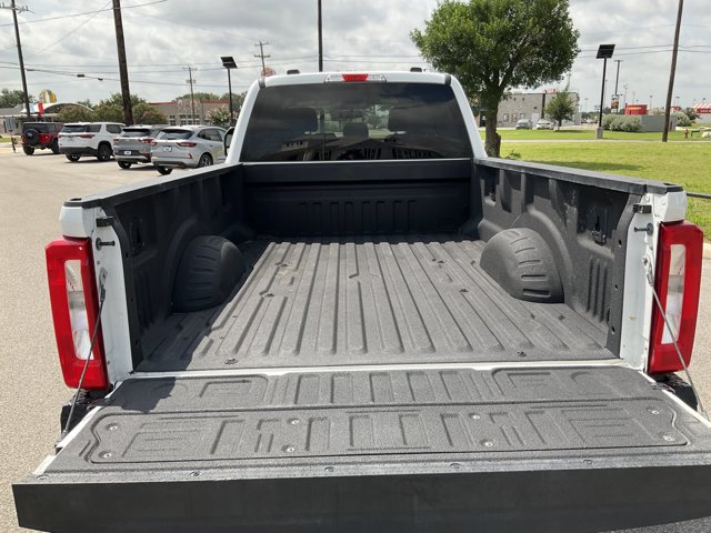 Certified 2023 Ford F250 XLT w/ FX4 Off-Road Package AWD/4WD image 16