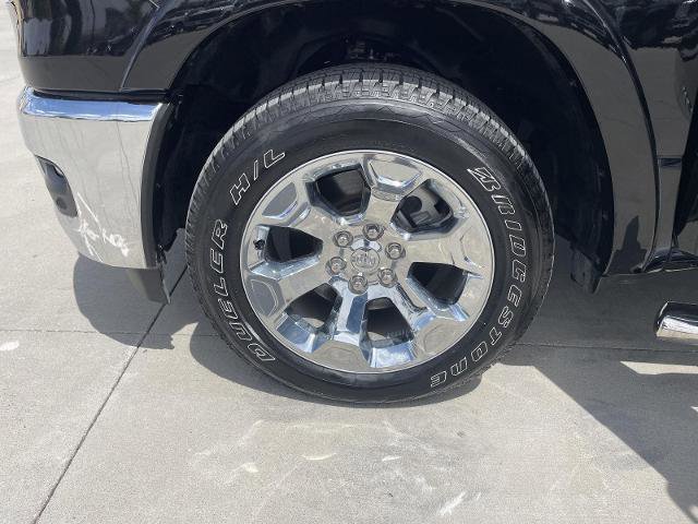 Used 2025 RAM 1500 Big Horn AWD/4WD image 10