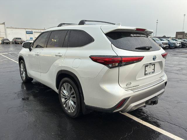 Used 2023 Toyota Highlander Platinum AWD/4WD image 7