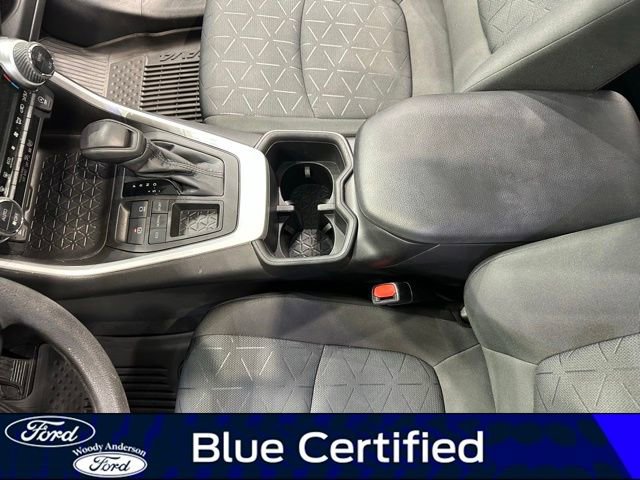 Used 2022 Toyota RAV4 XLE w/ Convenience Package image 18