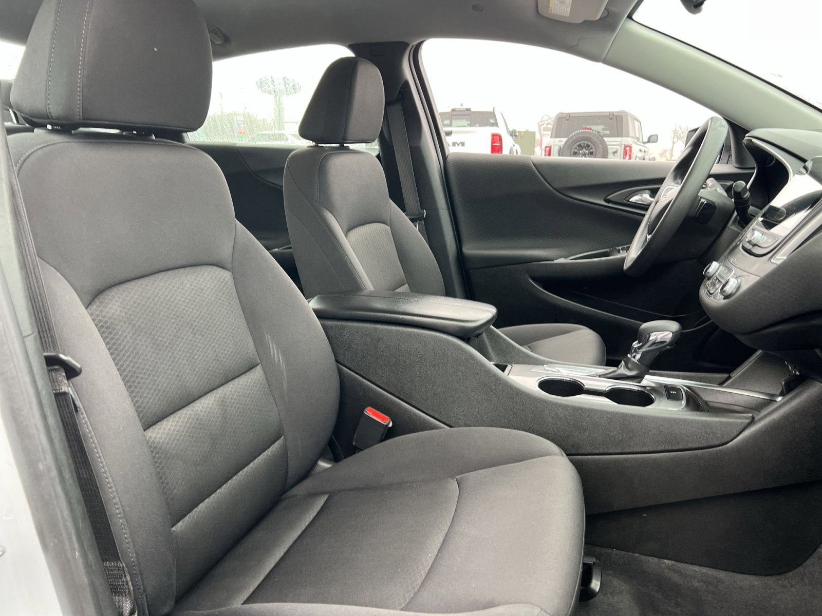 Used 2023 Chevrolet Malibu LT image 25