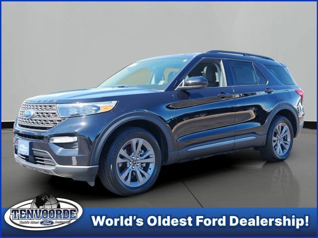 Certified 2023 Ford Explorer XLT w/ Equipment Group 202A