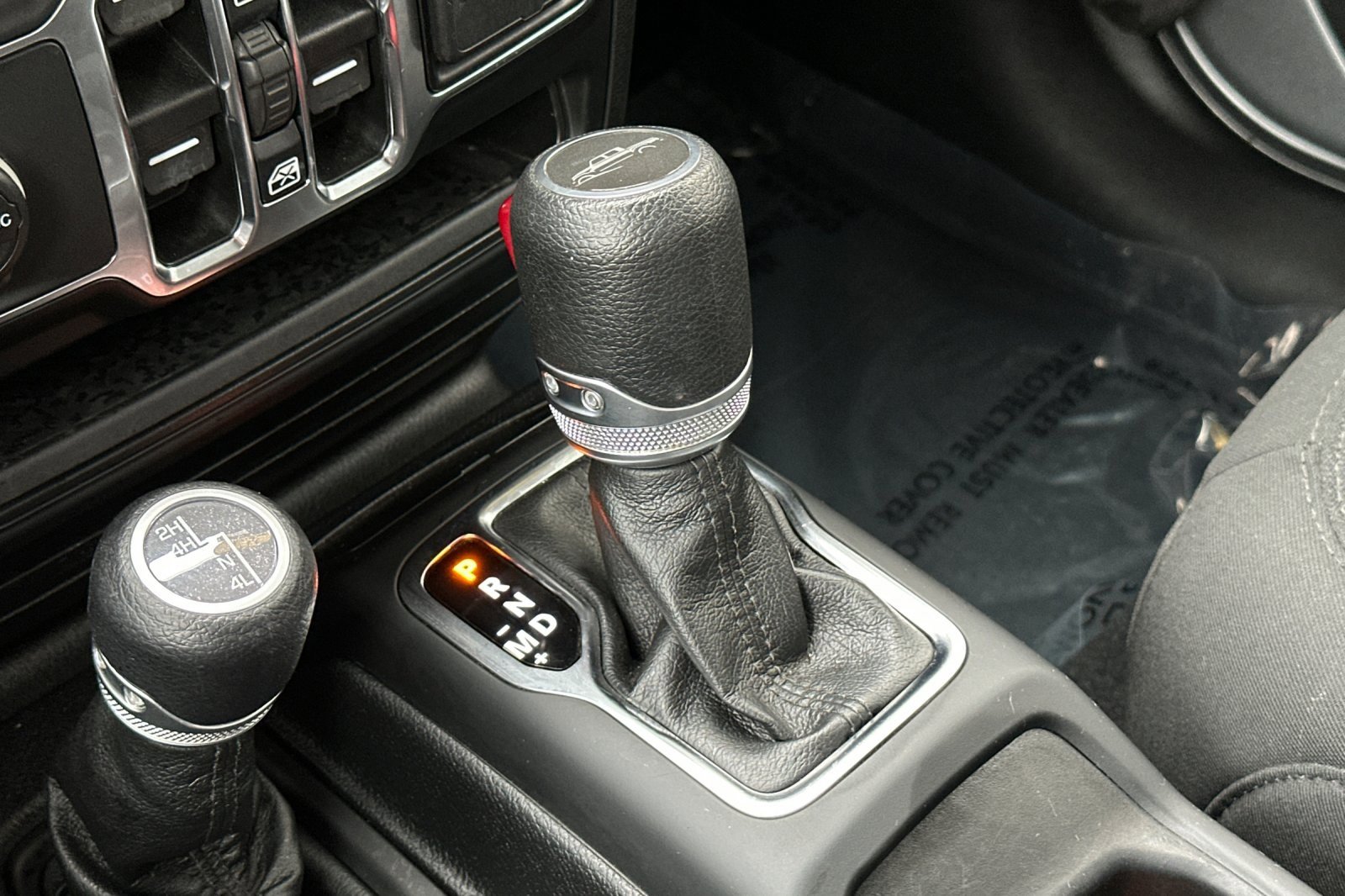 Used 2021 Jeep Gladiator Willys image 19