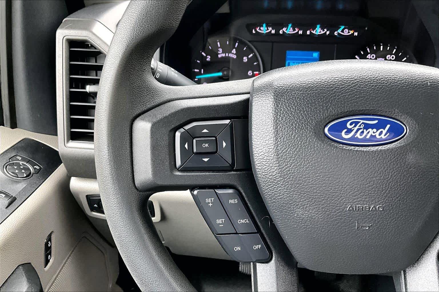 Certified 2022 Ford F250 XL w/ STX Appearance Package AWD/4WD image 22