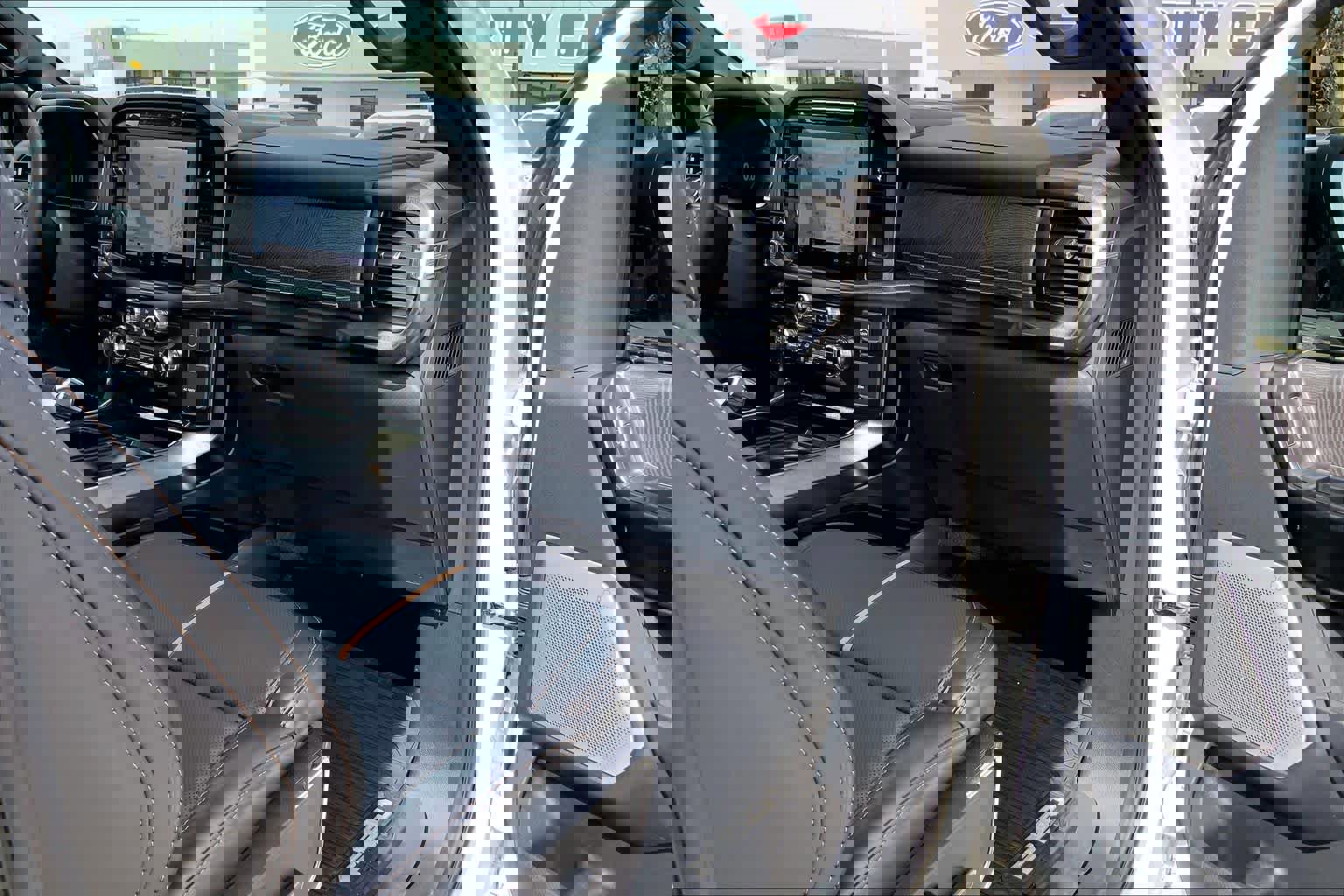 Certified 2023 Ford F150 Platinum w/ Equipment Group 701A High image 18