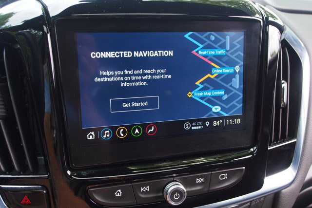 Used 2023 Chevrolet Traverse High Country FWD image 33