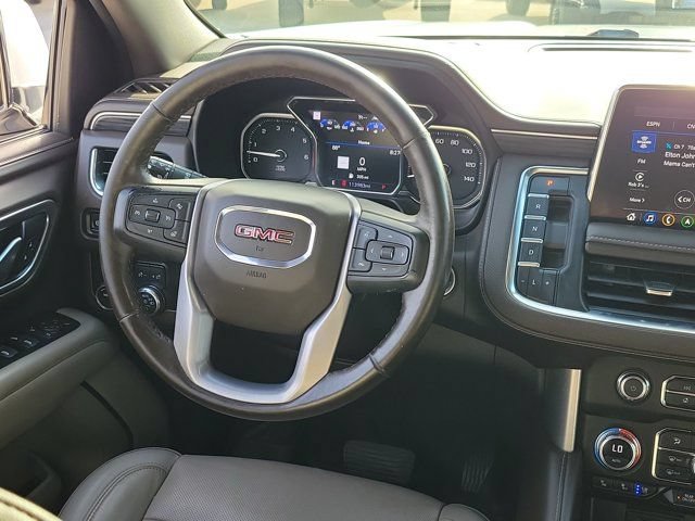 Used 2021 GMC Yukon XL SLT w/ SLT Premium Package RWD image 24