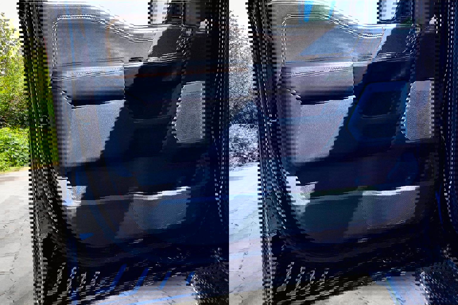 Certified 2022 Ford F150 Platinum w/ Equipment Group 701A High image 24