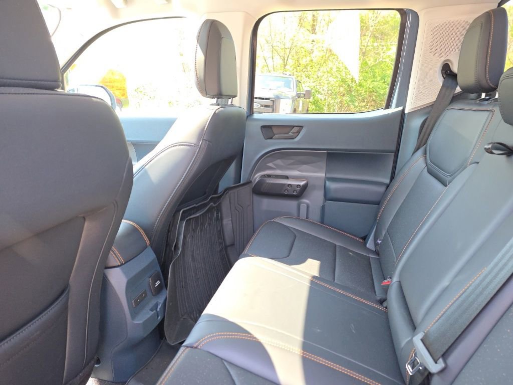 Certified 2025 Ford Maverick Tremor image 13