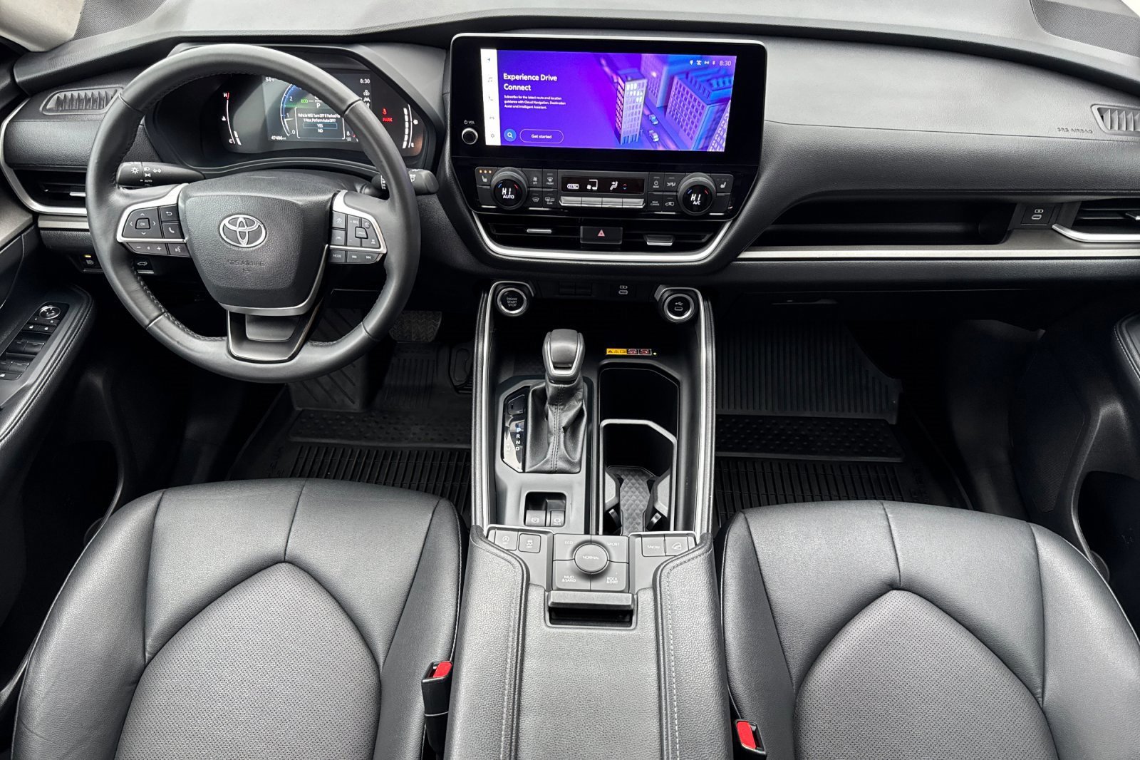 Used 2024 Toyota Grand Highlander AWD image 14