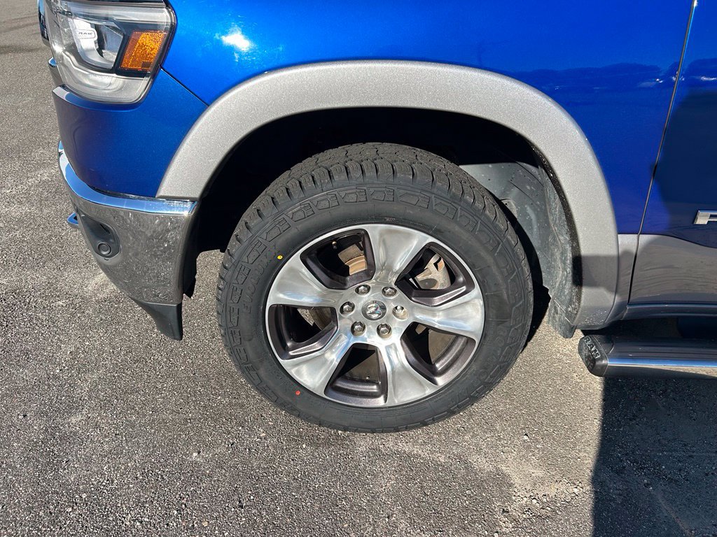 Used 2019 RAM 1500 Laramie AWD/4WD image 5