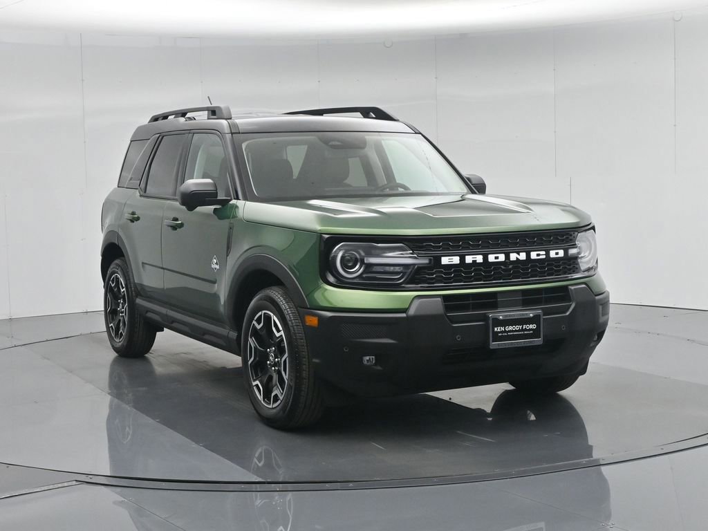 Certified 2025 Ford Bronco Sport Outer Banks w/ Outer Banks Tech Package+ image 6