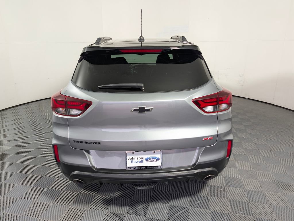 Used 2023 Chevrolet TrailBlazer RS FWD image 6