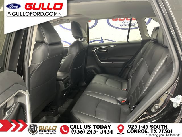 Used 2021 Toyota RAV4 XLE Premium FWD image 14