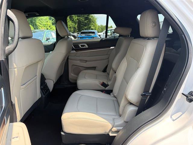 Certified 2018 Ford Explorer Limited AWD/4WD image 6