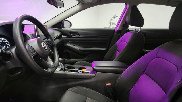 Used 2025 Nissan Altima 2.5 S FWD image 16