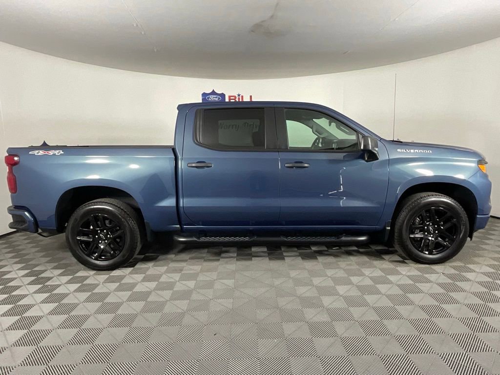Used 2024 Chevrolet Silverado 1500 Custom image 6