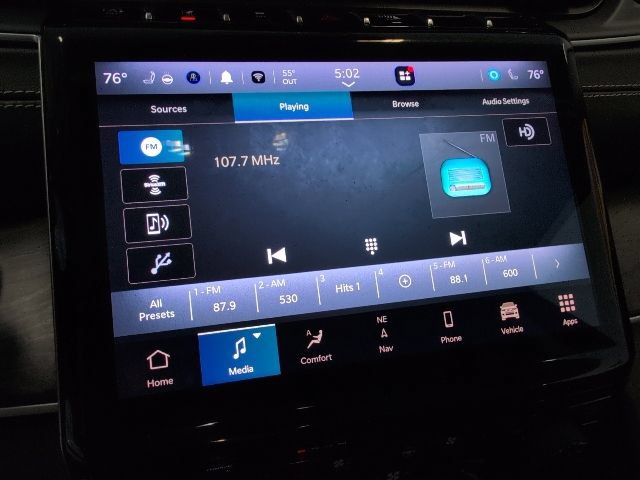 Used 2023 Jeep Grand Cherokee L Limited w/ Luxury Tech Group II AWD/4WD image 23