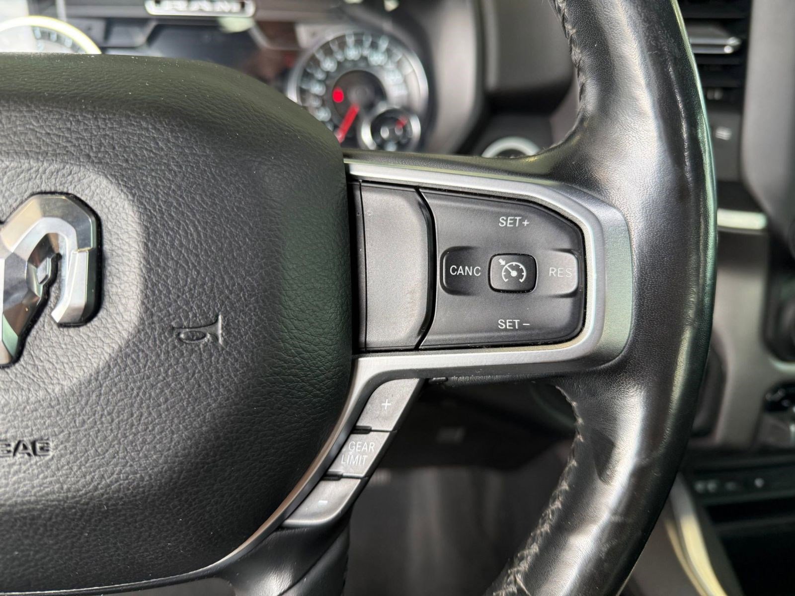 Used 2019 RAM 1500 Big Horn AWD/4WD image 28