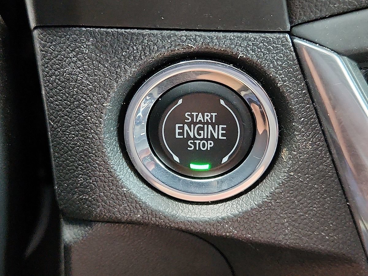 Used 2024 Buick Encore GX Avenir FWD image 9
