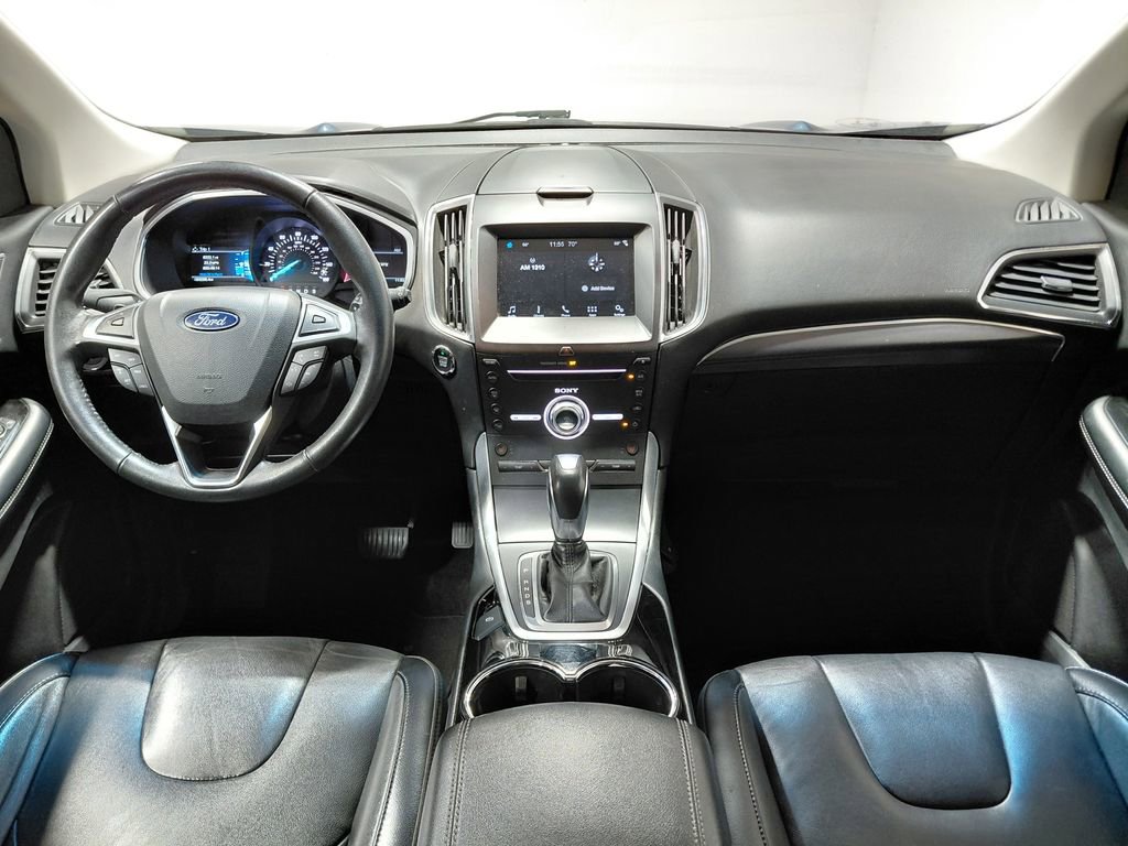 Certified 2018 Ford Edge Titanium AWD/4WD image 3
