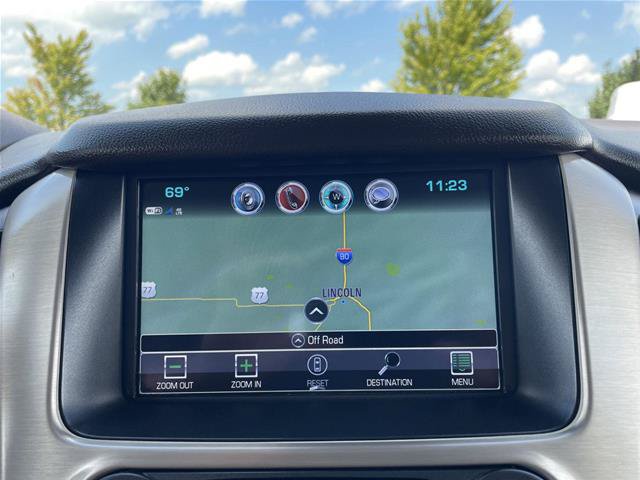 Used 2020 GMC Yukon Denali w/ Denali Premium Package AWD/4WD image 26