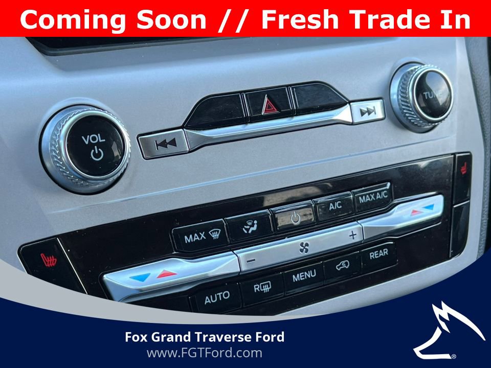 Certified 2024 Ford Explorer XLT w/ Equipment Group 202A AWD/4WD image 25