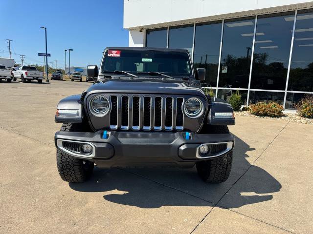 Used 2022 Jeep Wrangler Unlimited Sahara w/ Cold Weather Group image 3