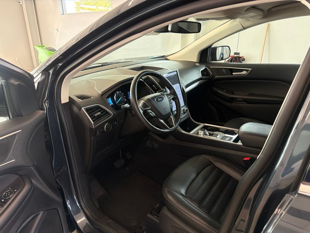 Certified 2024 Ford Edge SEL w/ Convenience Package AWD/4WD image 53